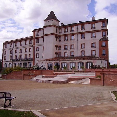 Hotel Le Moulin De Муасак Екстер'єр фото